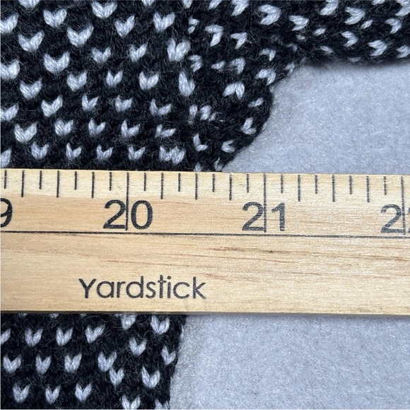 Lululemon Yogi Crew Sweater Women’s 8  Merino Wool Birdseye Thumb Hole - Picture 7 of 9